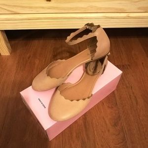 Crown Vintage ankle strap nude flats